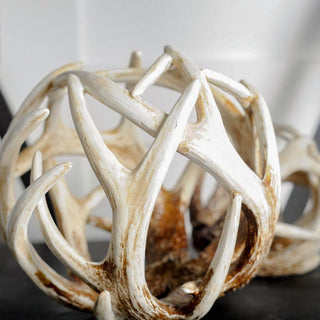 Mercana Ramus Antler Ball