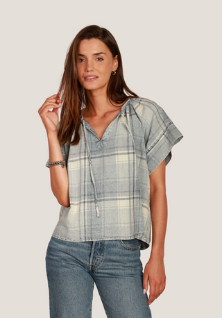Dylan Miller Top