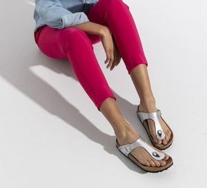 Birkenstock Gizeh in Silver