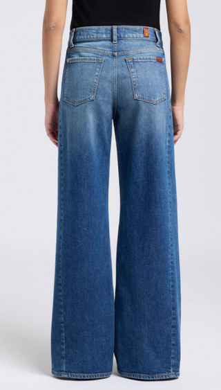 7 For all Mankind Lotta Tailorless in Blue Core
