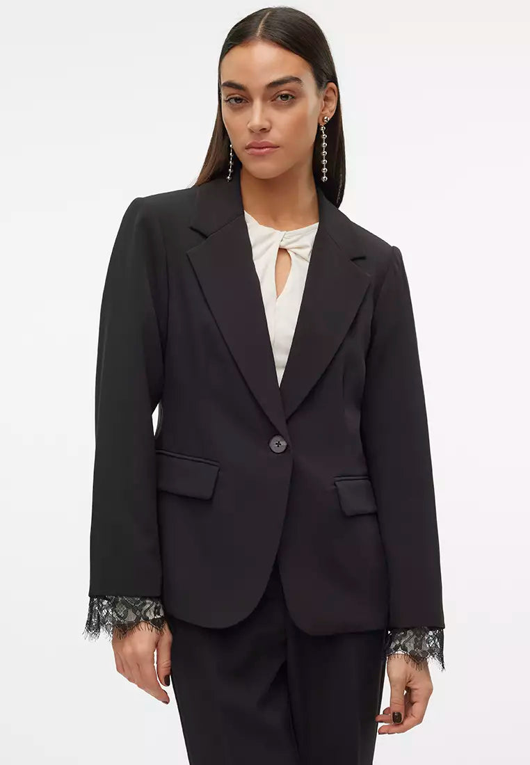 Vero Moda Lulu Fitted Lace Blazer