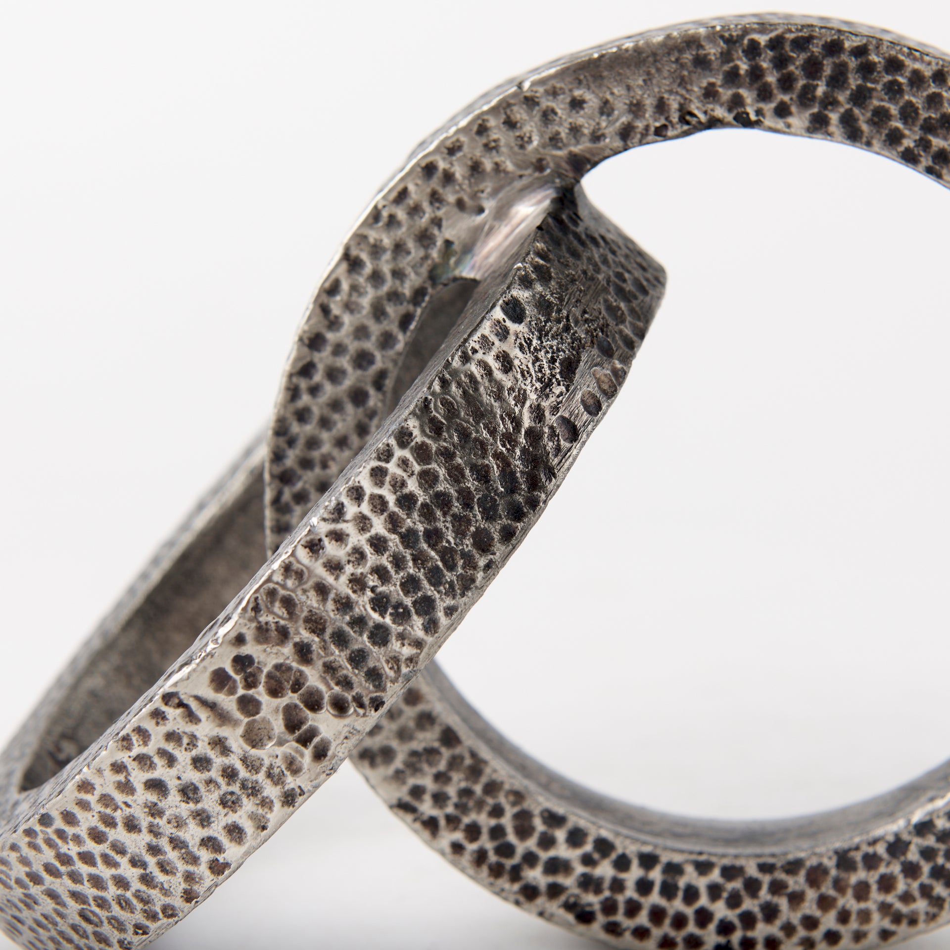 Mercana Rafiki Hammered Conjoined Circles