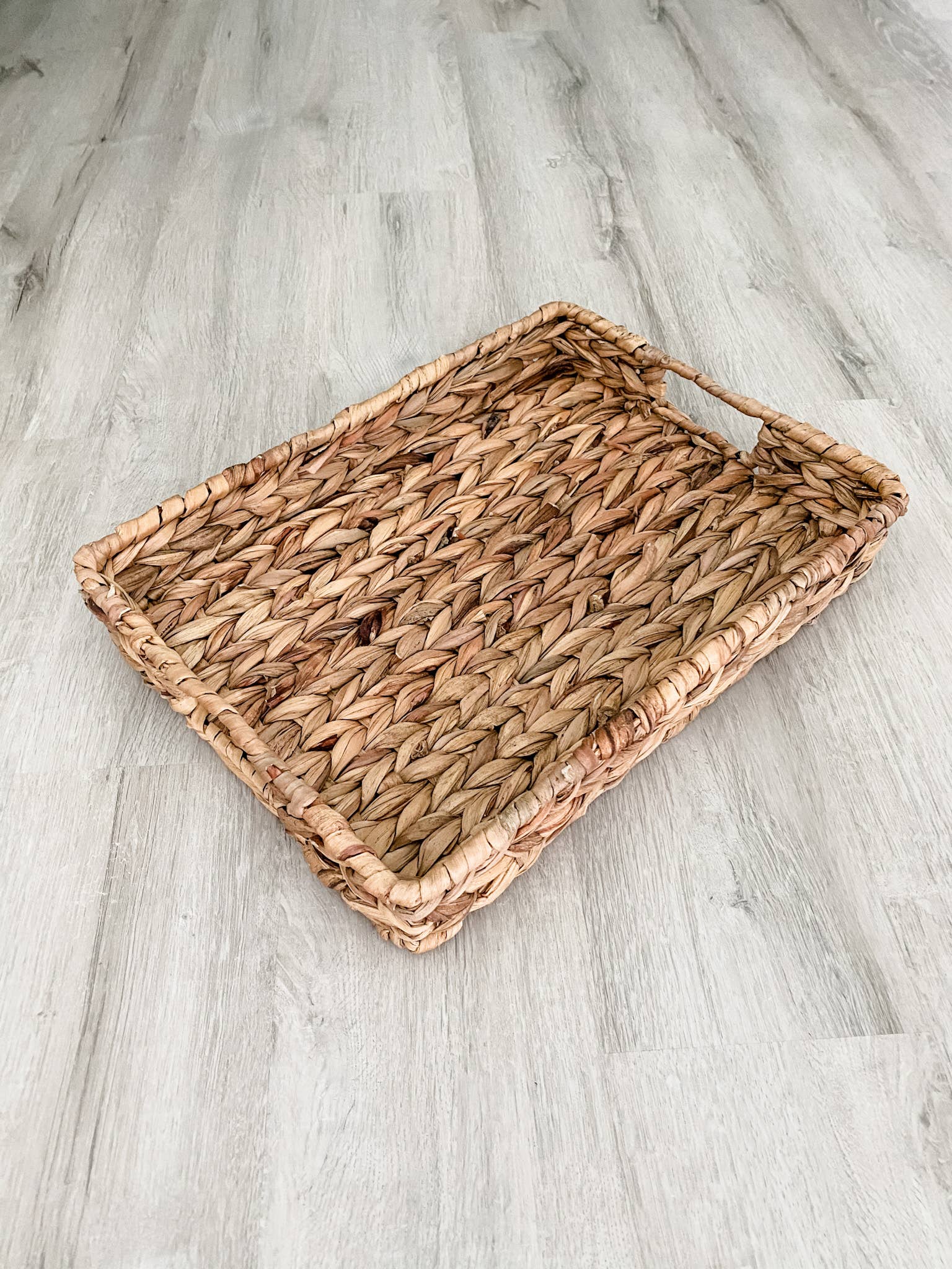 Commons Water Hyacinth Rectangle Tray